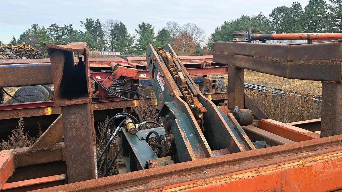 Used Morbark Circle Mill ( Portable )