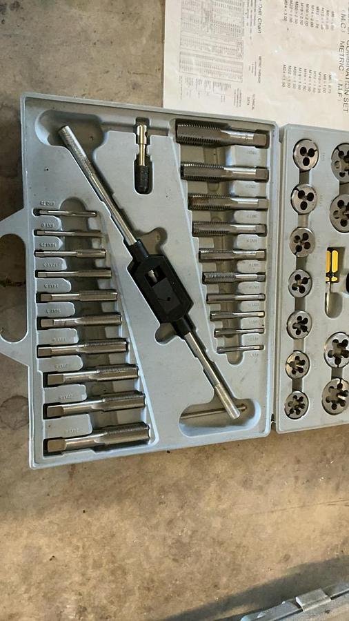 Used Tap & Die Set