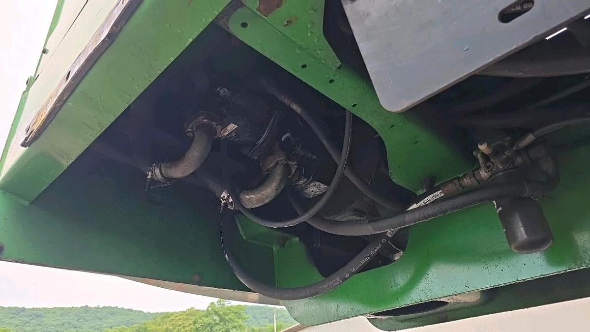Used 2014 John Deere 437 Knuckleboom Loader
