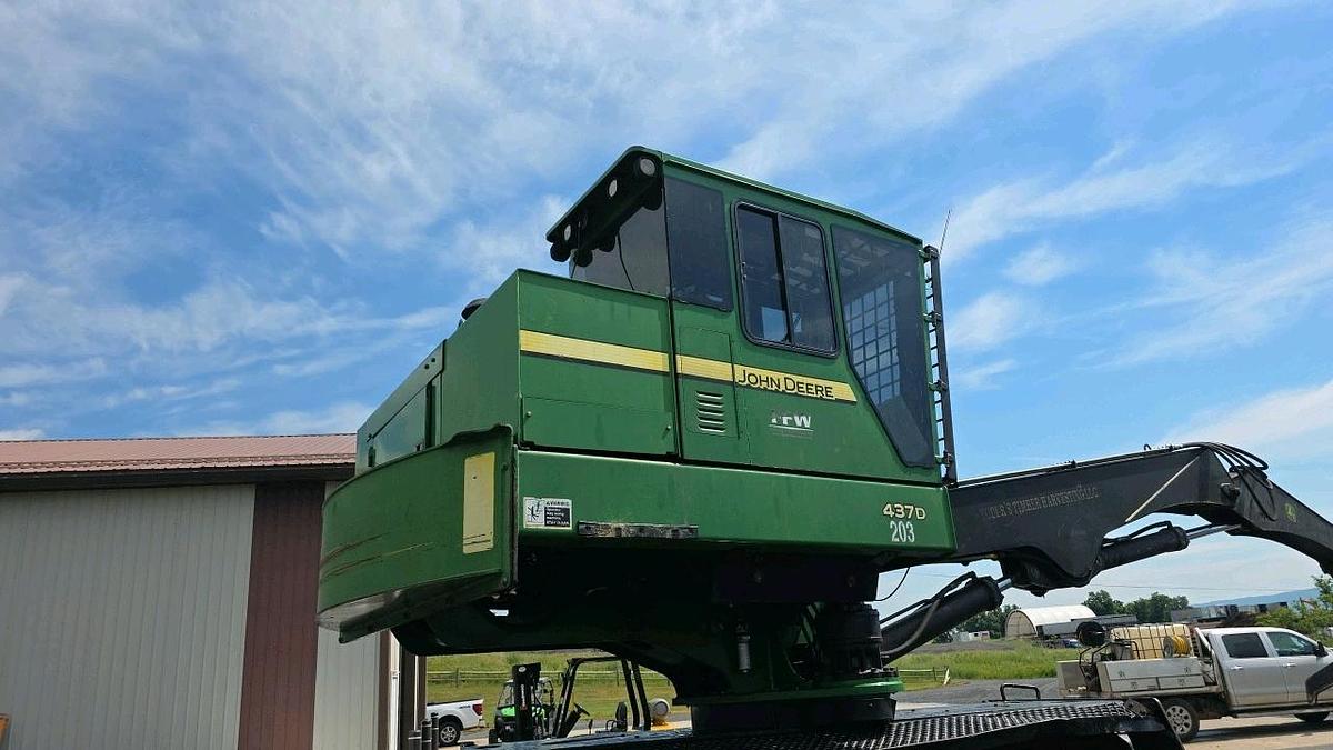 Used 2014 John Deere 437 Knuckleboom Loader