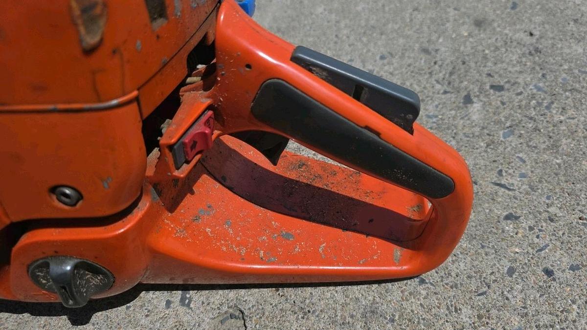 Used Husqvarna 390 XP Chainsaw