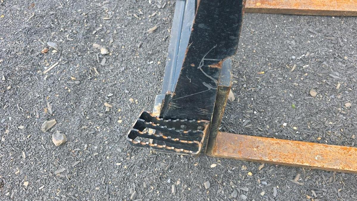 Used Quick Attach Forks