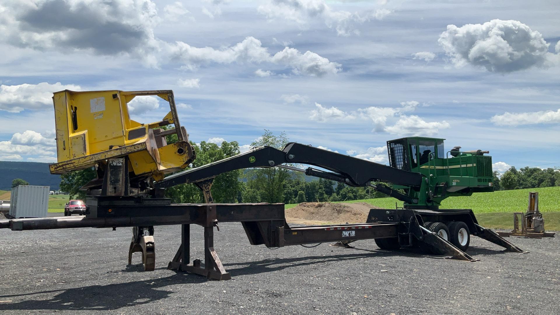 Used 2015 John Deere 437D Knuckleboom Loader