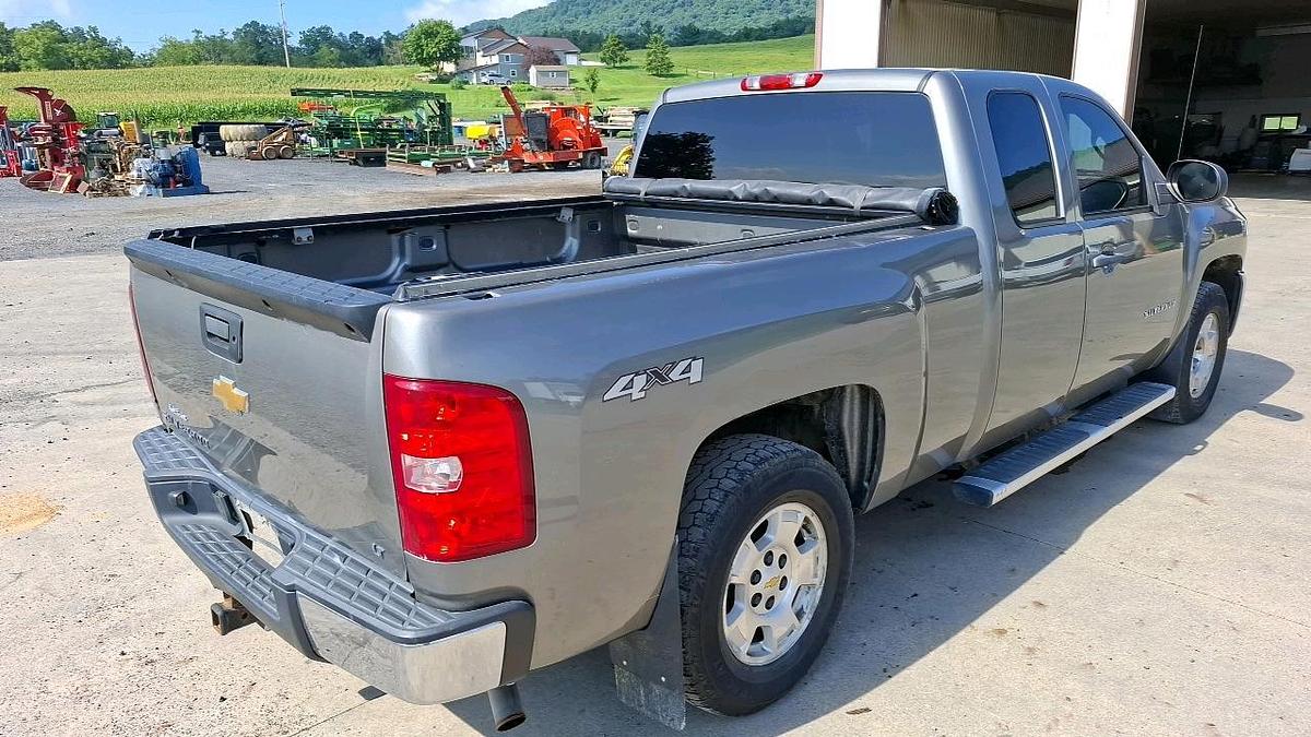 Used 2013 Chevy 1500 Pickup Truck