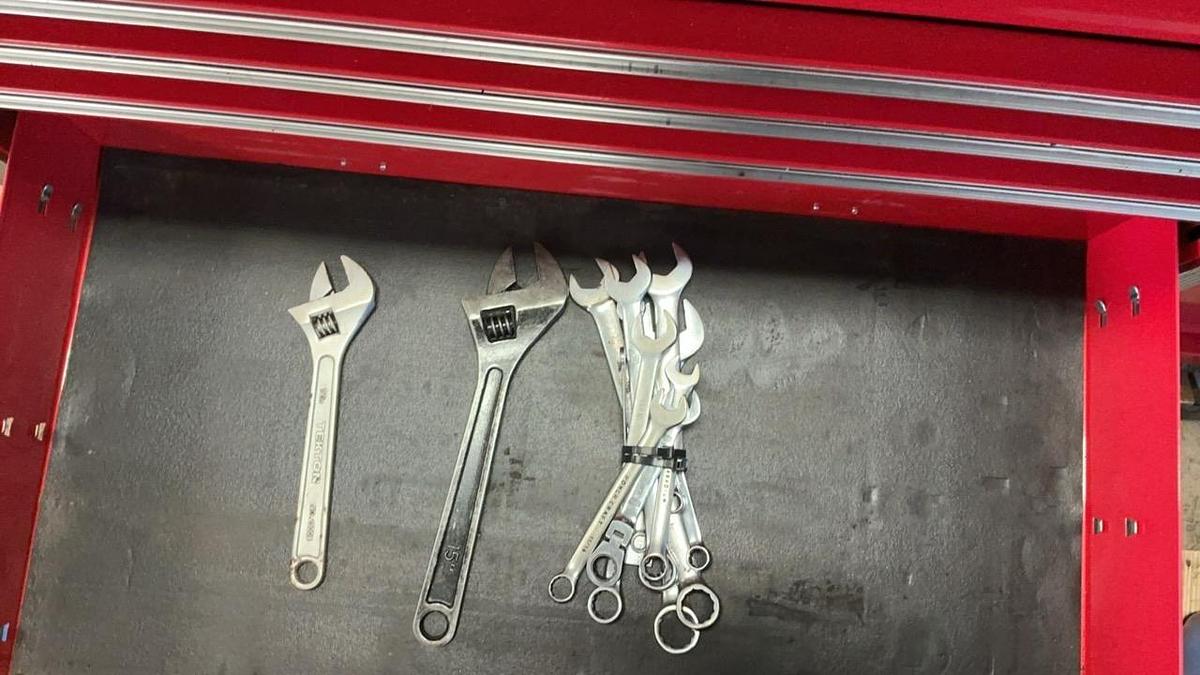Used U.S. General Tool Box and Contents