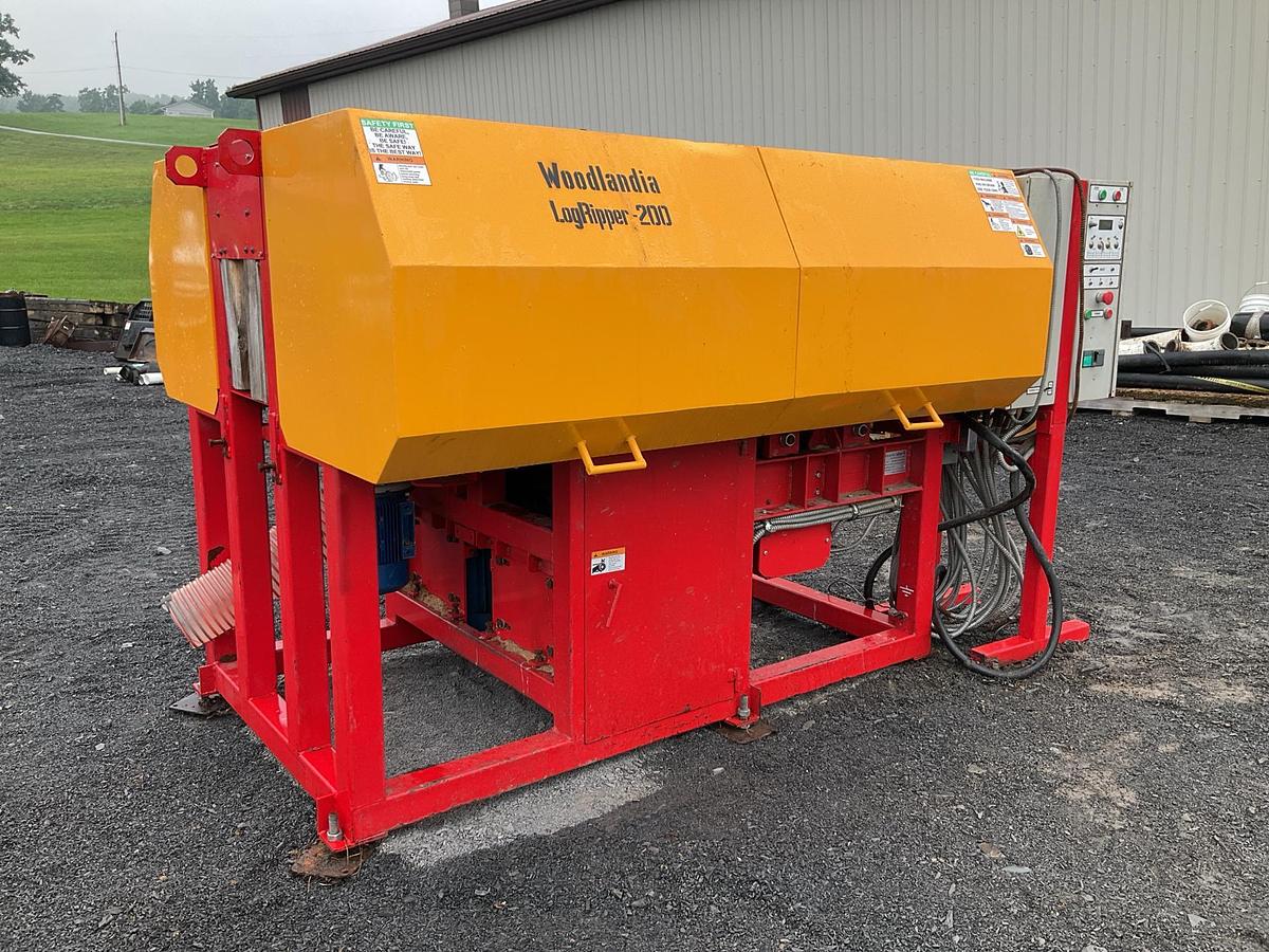 Used Woodlandia 200 Logripper