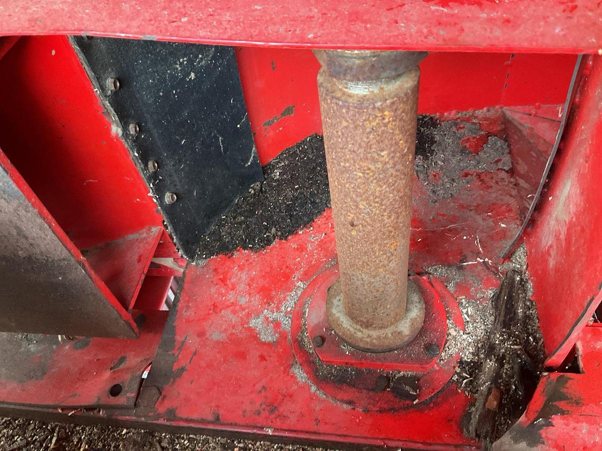 Used Woodlandia 200 Logripper