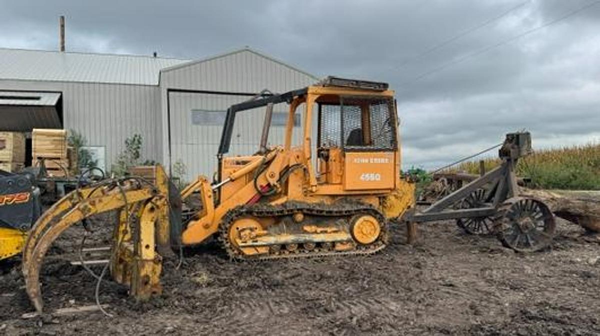 Used John Deere 455G Track Loader w/ a #4000 Winch