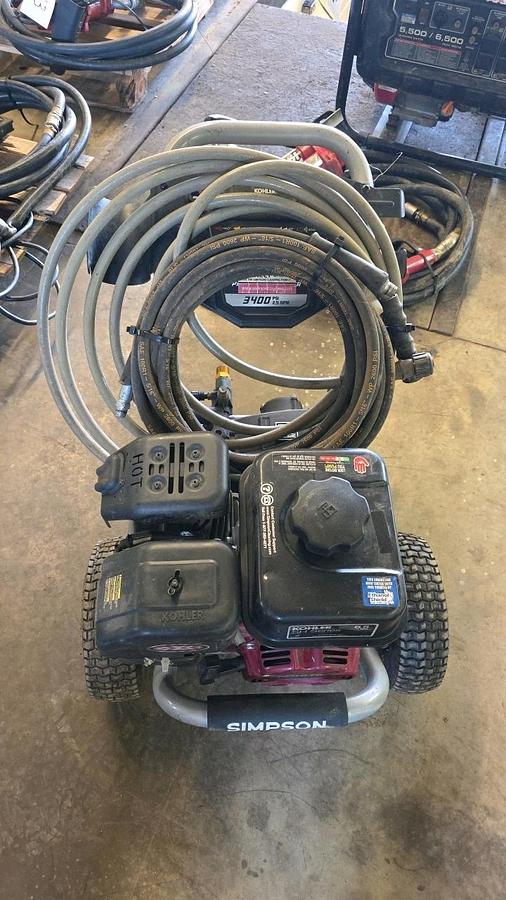 Used Simpson Portable Pressure Washer