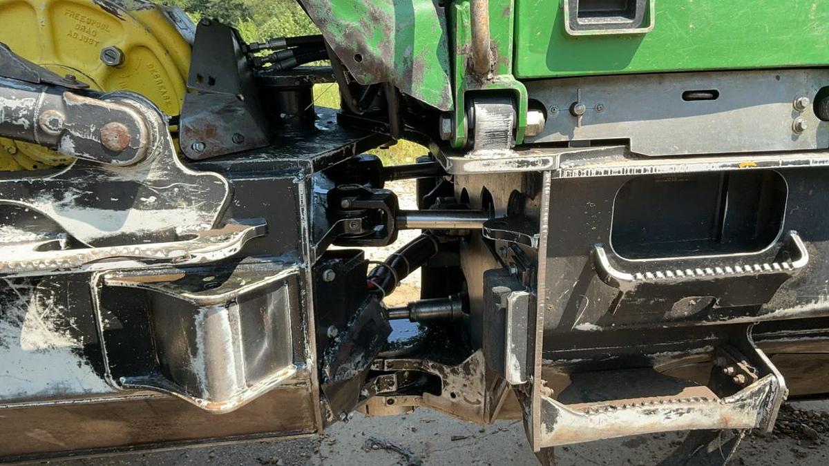 Used 2010 John Deere 548GIII Grapple Skidder
