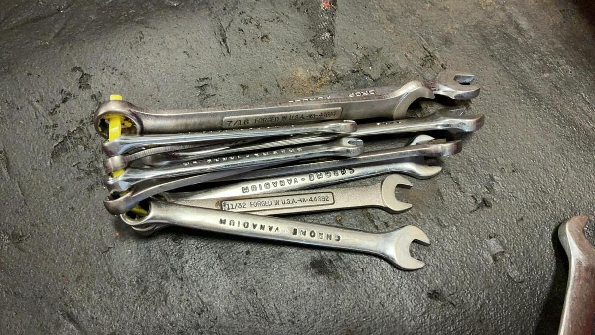 Used U.S. General Tool Box and Contents