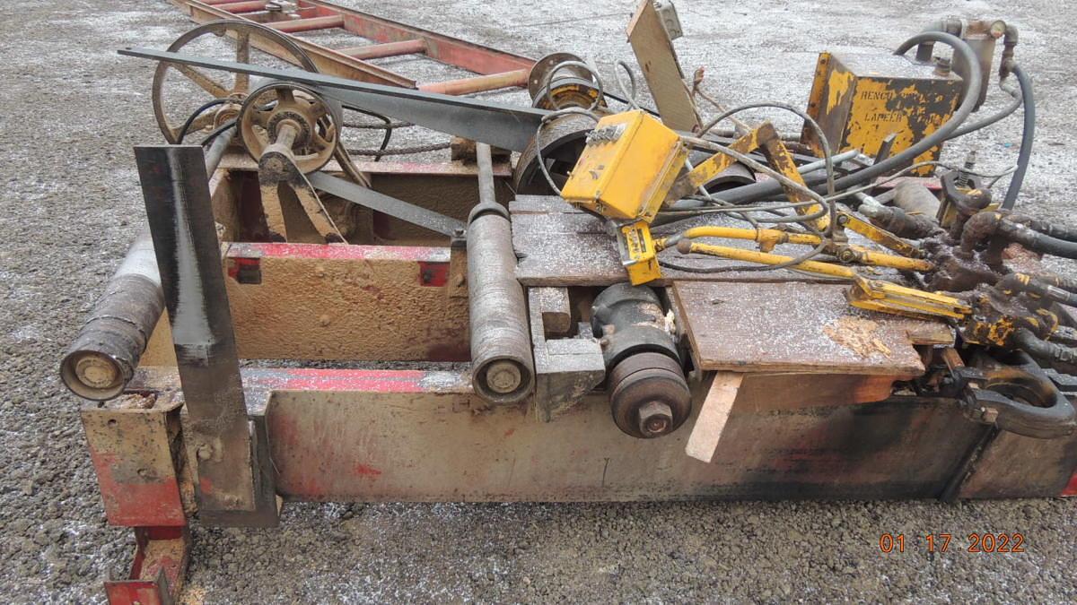 Used RENCO CIRCLE MILL