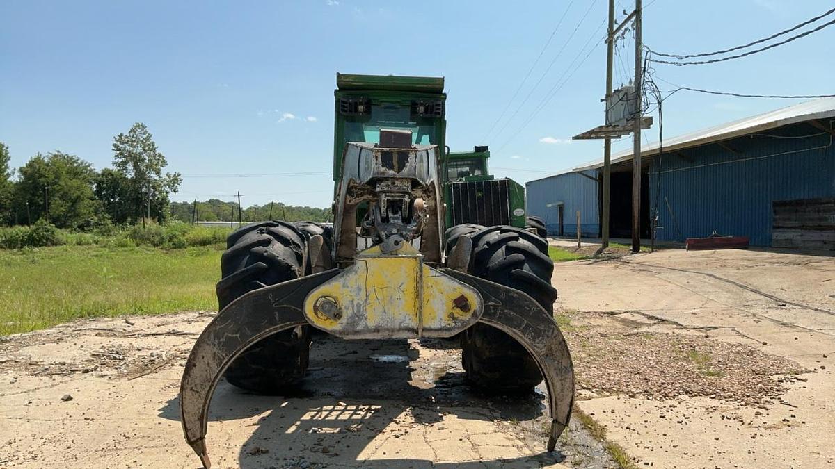 Used 2010 John Deere 548GIII Grapple Skidder