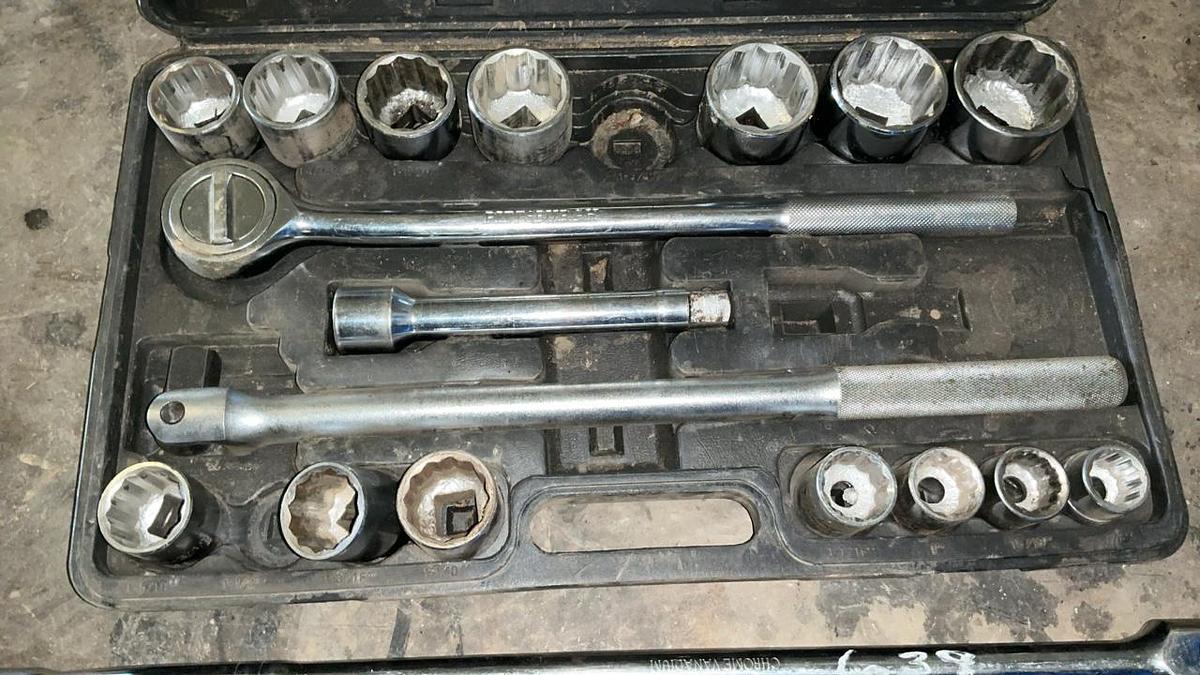 Used Pittsburgh Socket Set
