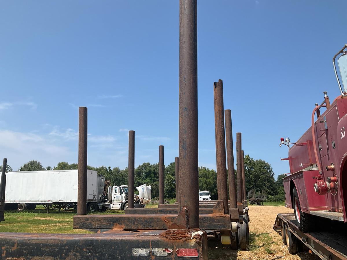 Used 1995 Savannah Log Trailer