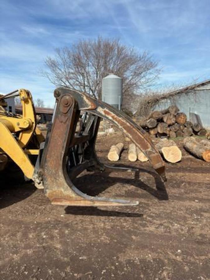 Used Wicker Log Grapple