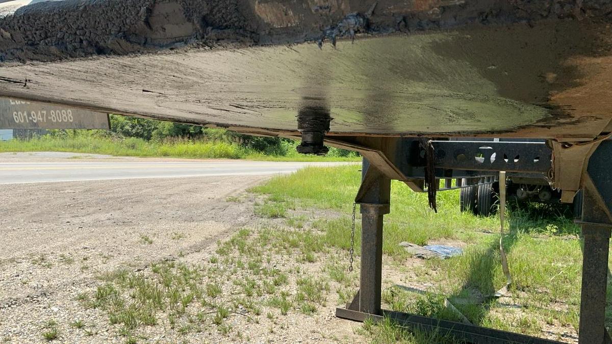 Used 2020 FMI Log Trailer