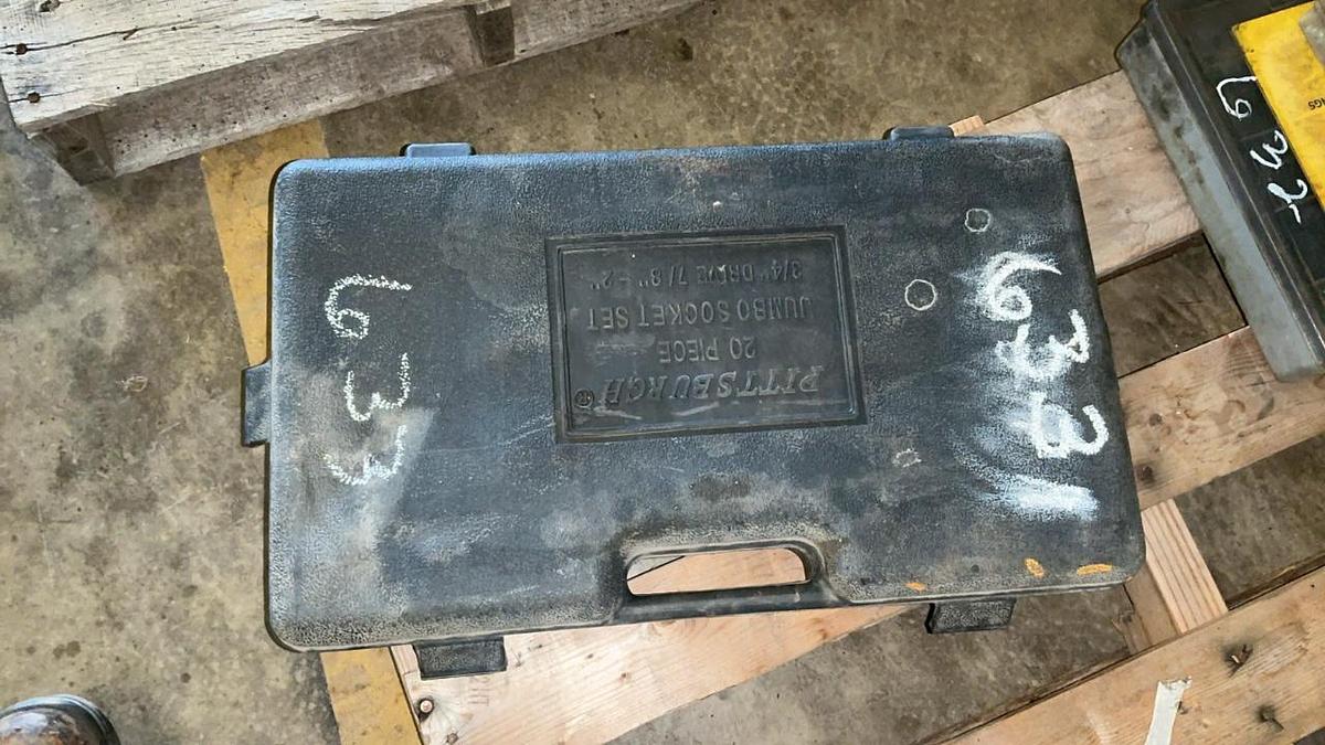 Used Pittsburgh Jumbo Socket Set