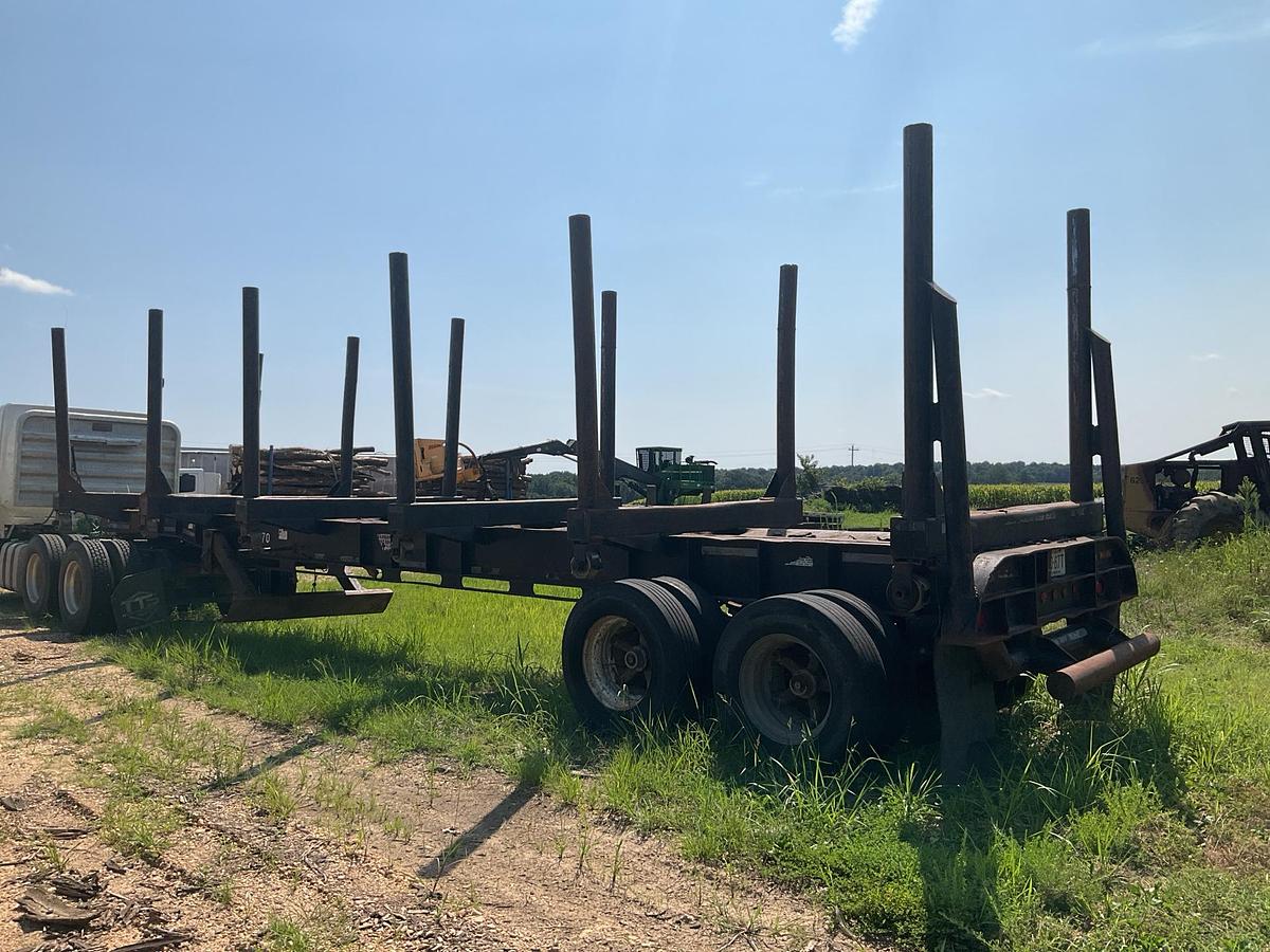Used 1994 Savannah Log Trailer