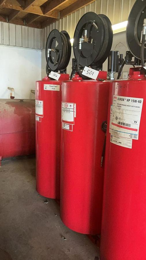 Used Turner Tanks Oil Holding Tank w/ Pump