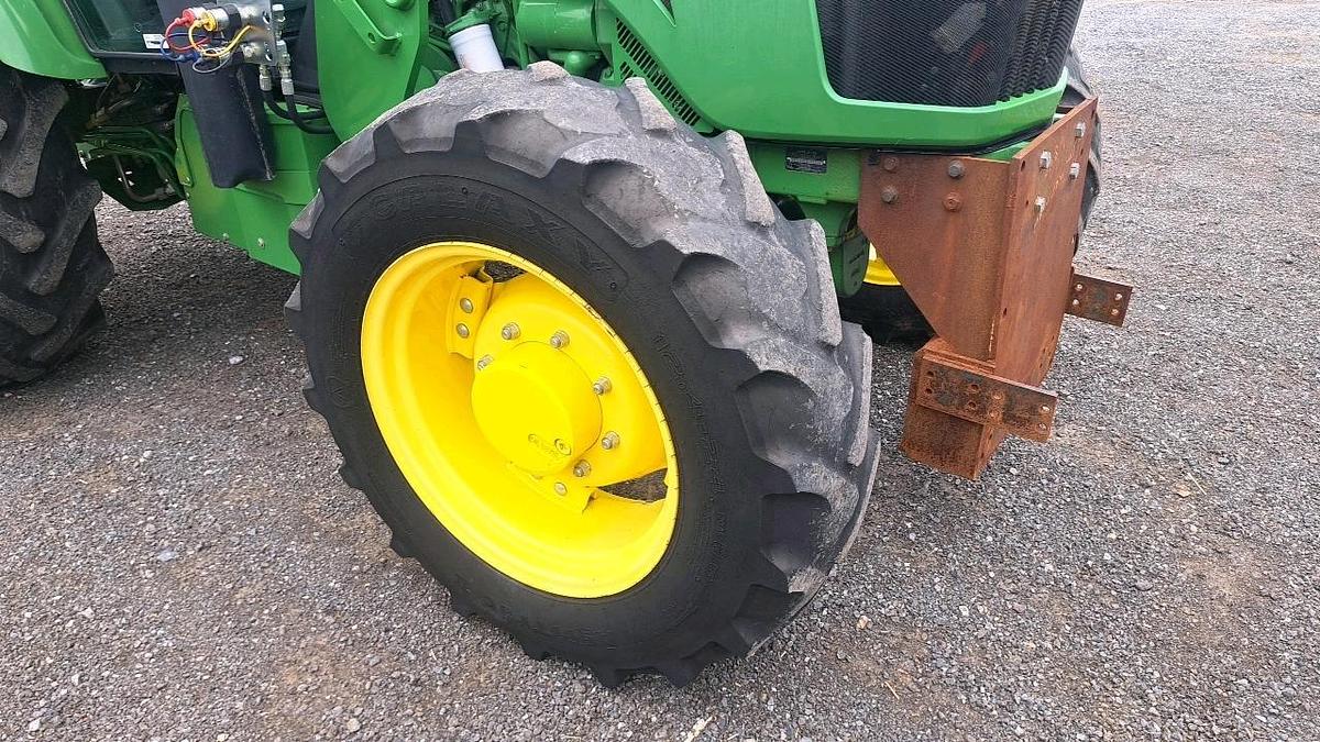 Used 2019 John Deere 5090E Tractor