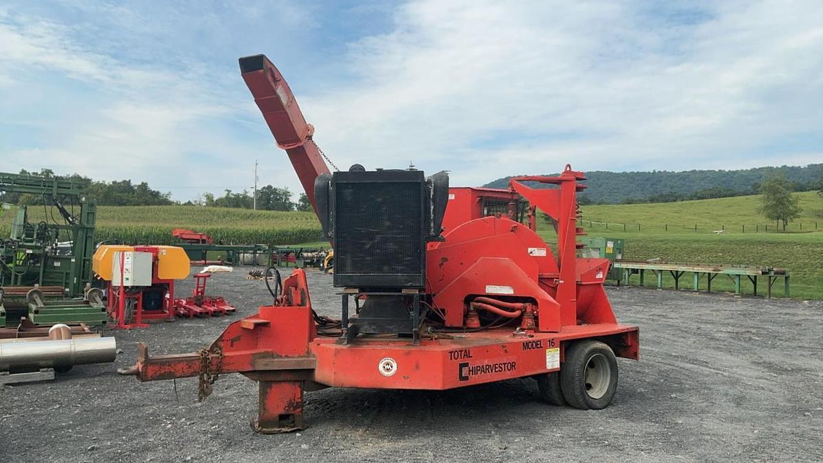 Used Morbark 16 Chipharvestor