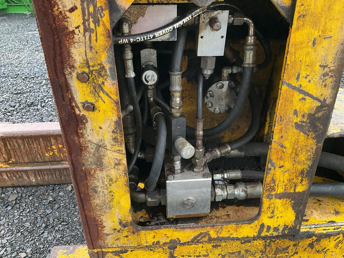 Used CSI Bucksaw and Bunk