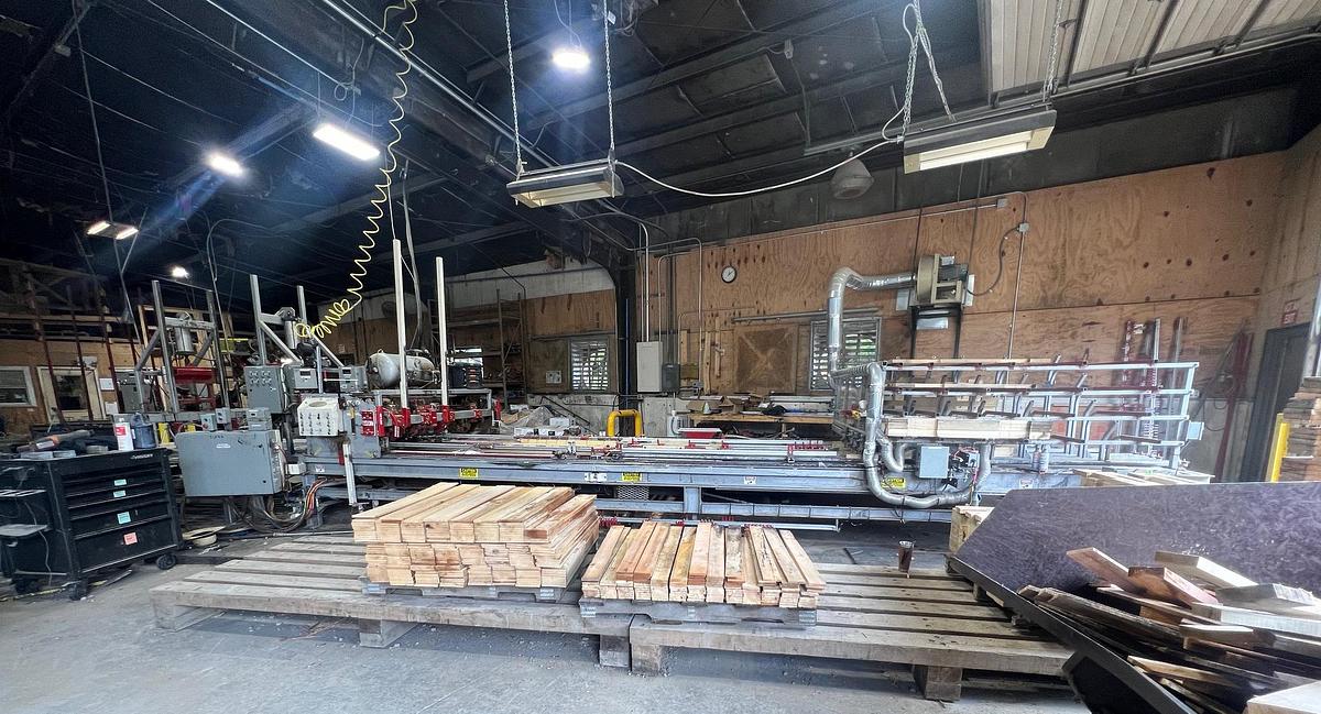 Used 2021 Woodpecker Pallet Nailer