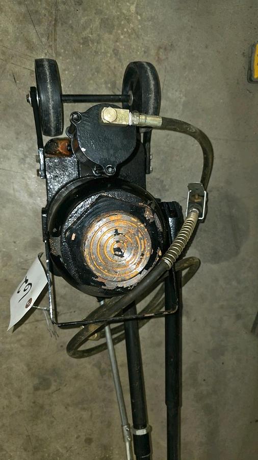 Used 40 Ton Bottle Jack
