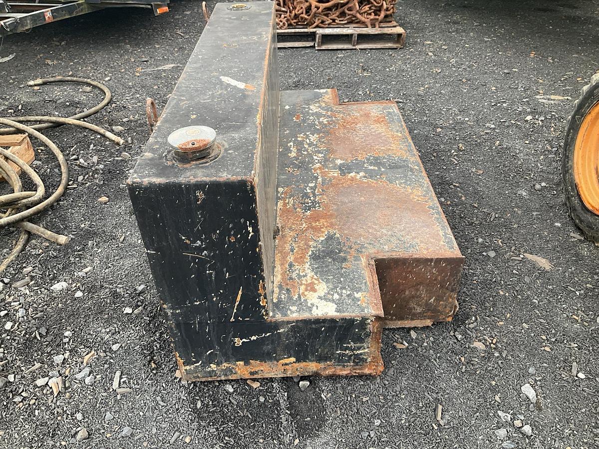 Used Fuel Transfers Tank