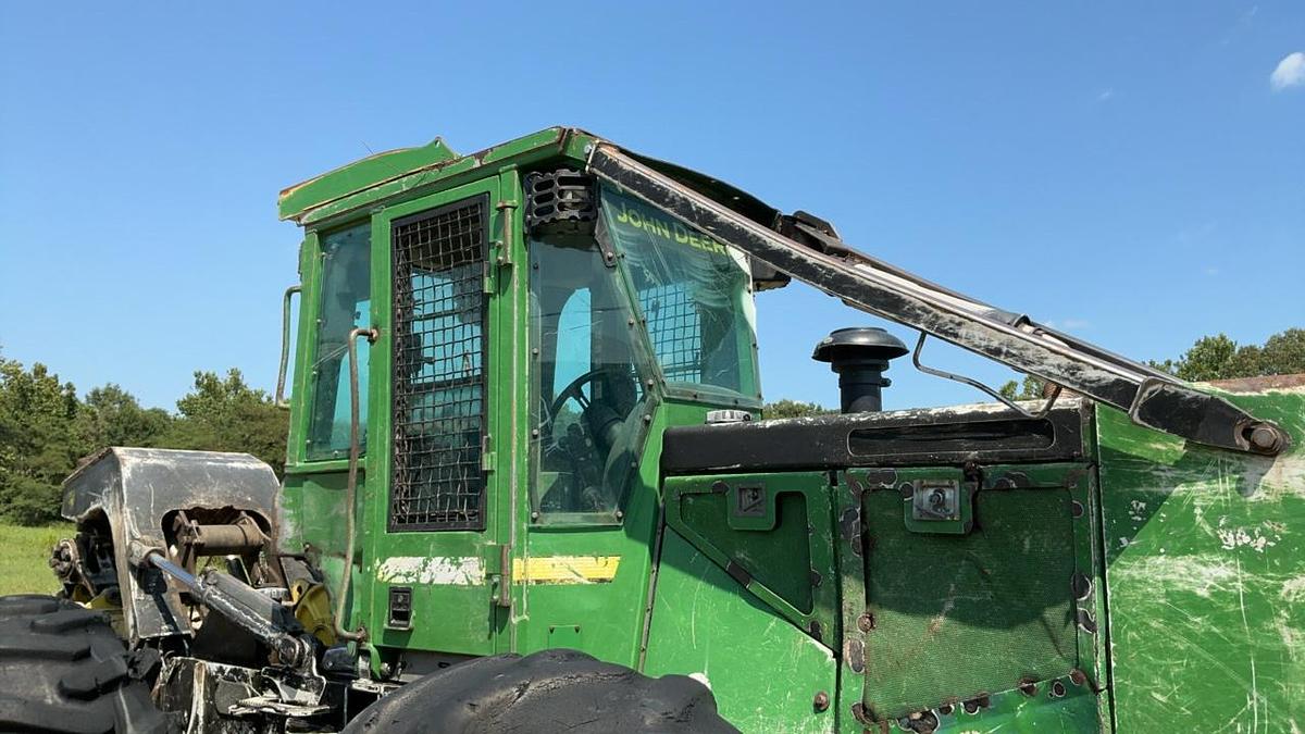 Used 2010 John Deere 548GIII Grapple Skidder