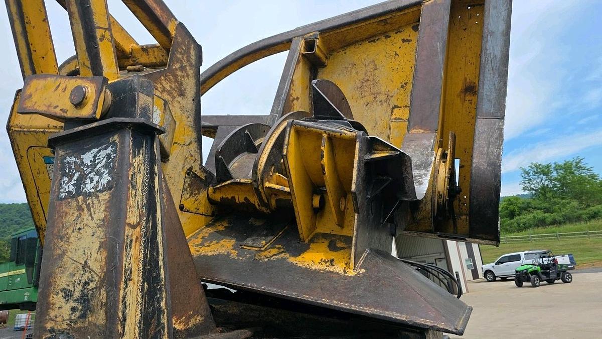 Used 2014 John Deere 437 Knuckleboom Loader