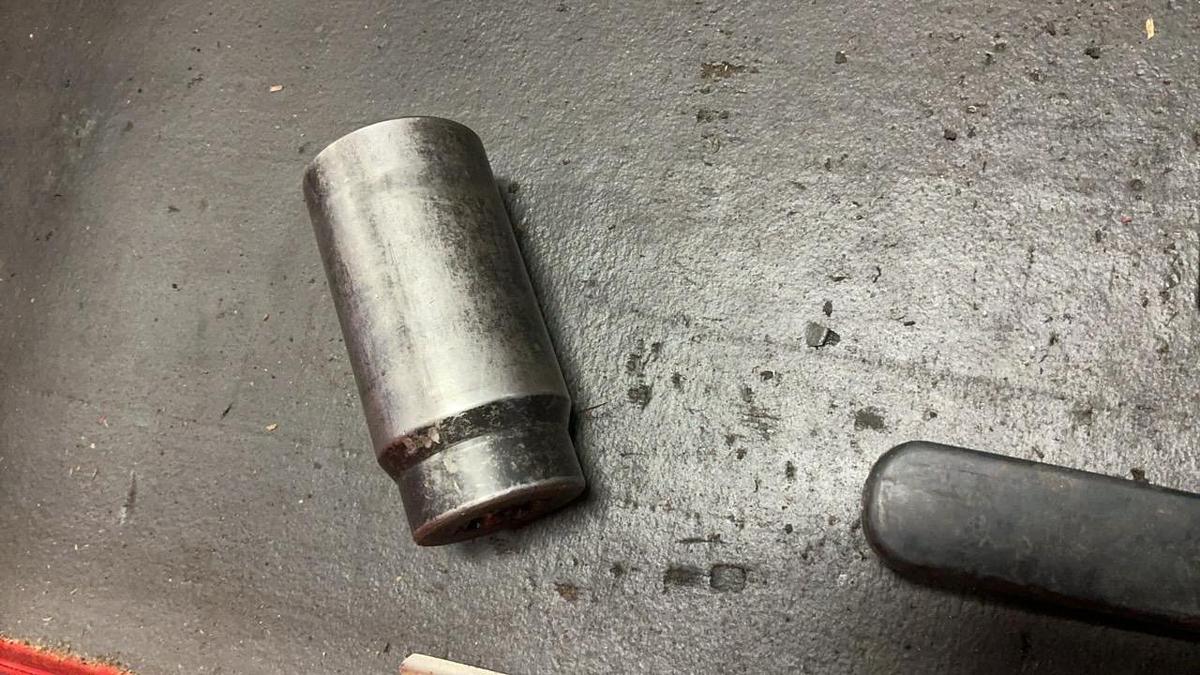 Used U.S. General Tool Box and Contents