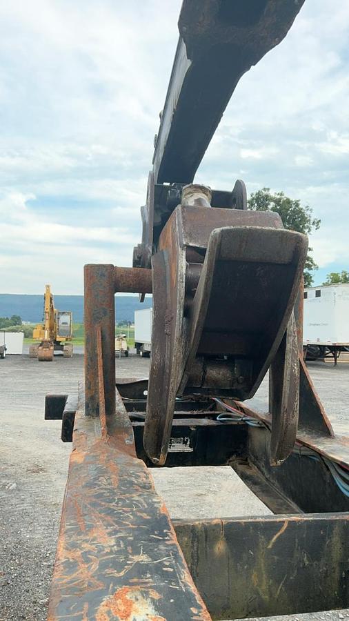 Used 2015 John Deere 335D Knuckleboom