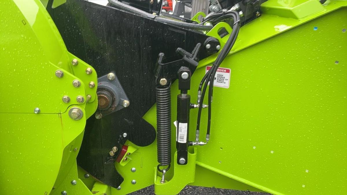 Used 2024 Dyna Vortex V-18 Brush Chipper