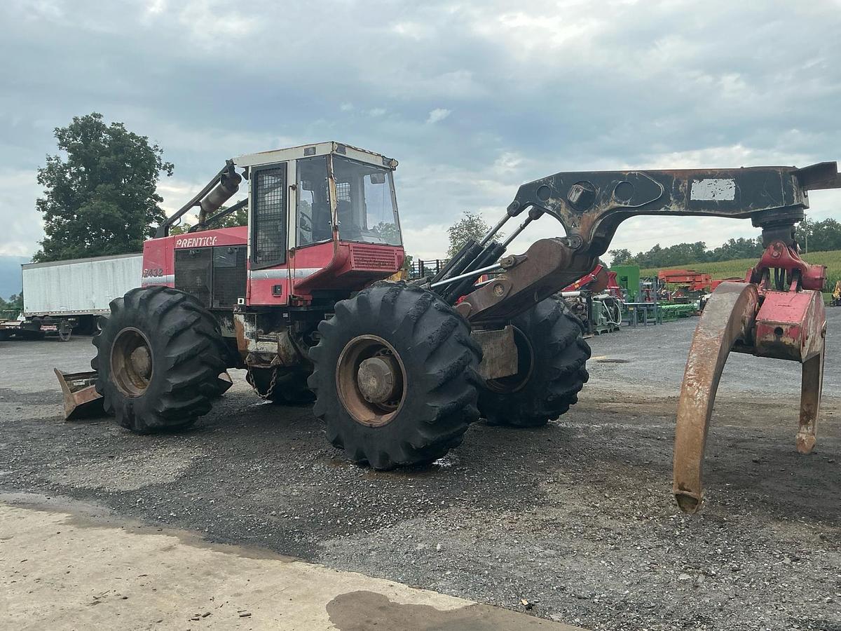 Used 2009 Prentice 2432 Skidder
