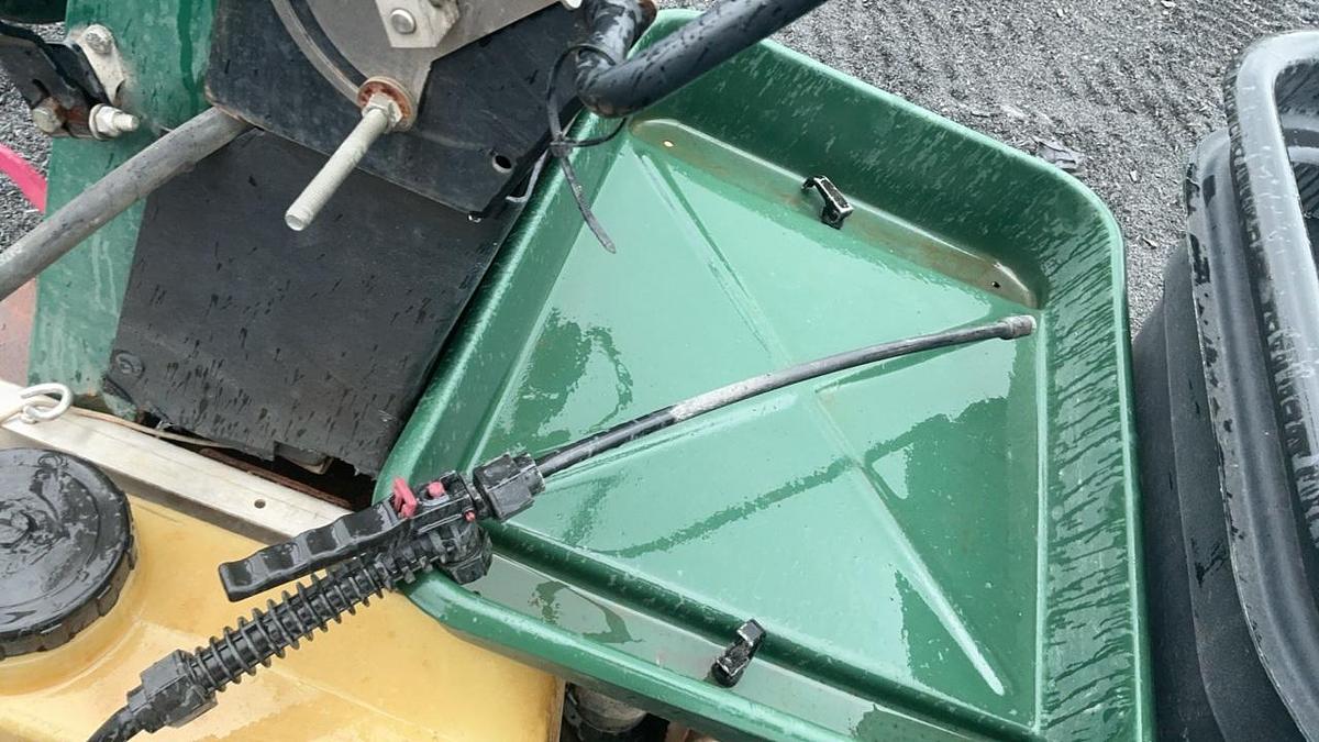 Used Turfco 85875 Sprayer/Seeder