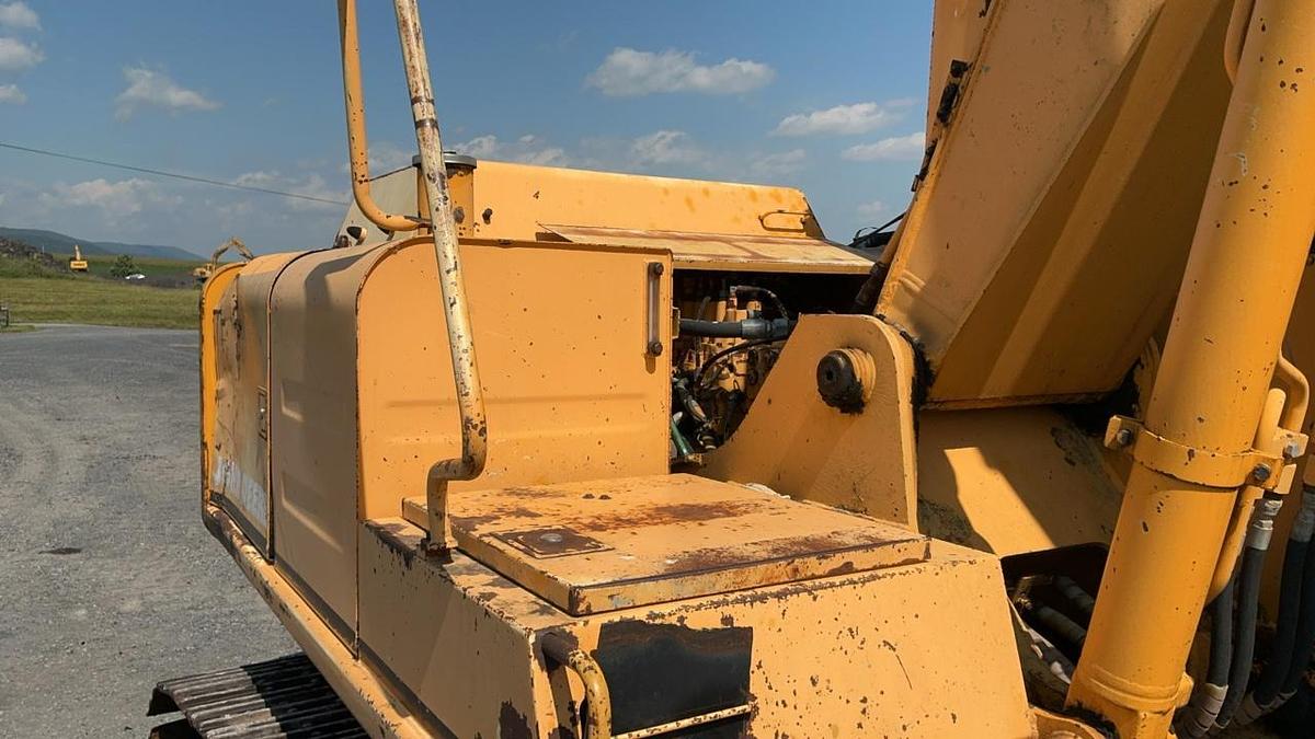 Used 1988 John Deere 490D Excavator