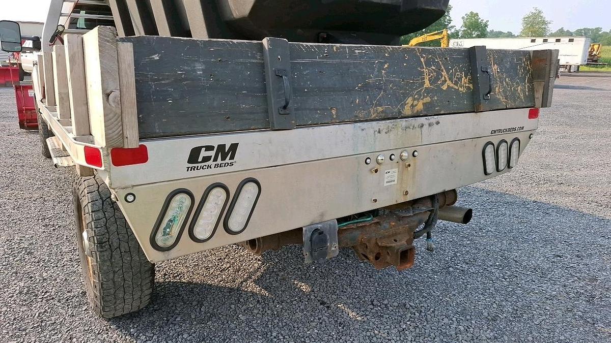Used 2015 Chevrolet 2500 Flatbed Truck