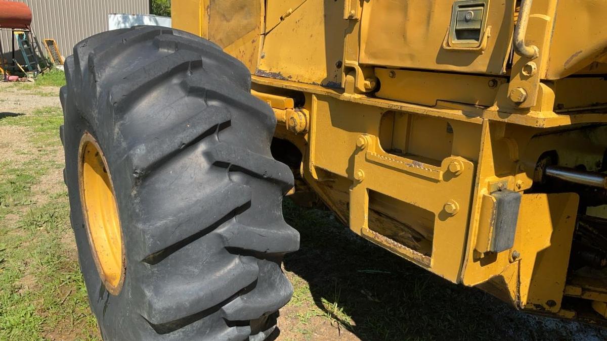 Used 1994 John Deere 540E Cable Skidder