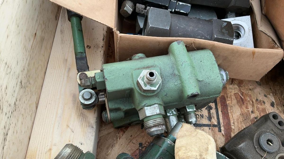 Used Hydraulic Parts