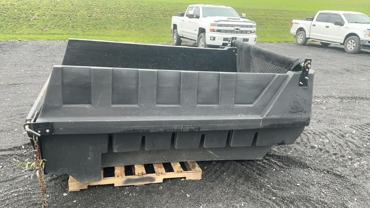 Used Dumper Dogg 5532000 Pickup Bed Insert