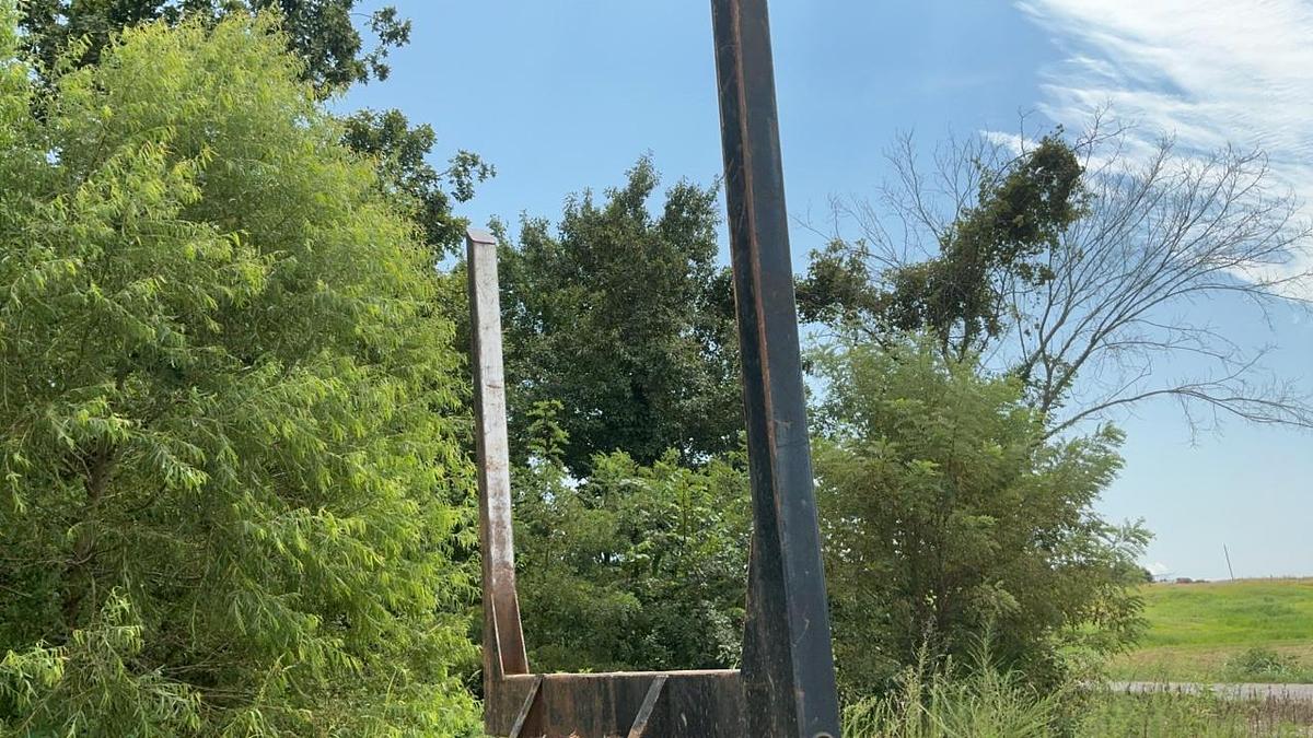 Used 2008 Pitts Log Trailer