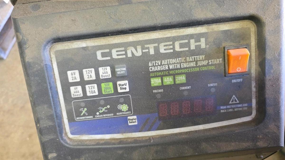 Used Cent-tech 6/12V Automatic Battery Charger/Engine Starter