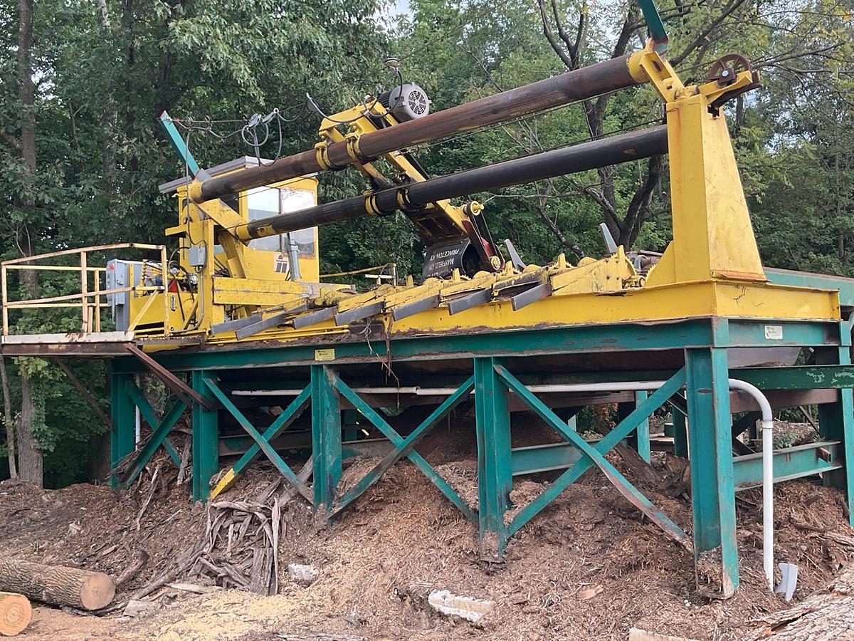 Used Fulgum E-616 Rosserhead Debarker