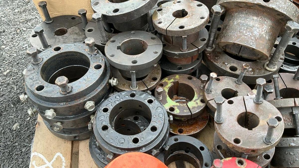 Used Misc. Pulleys, Bushings, and Sprockets