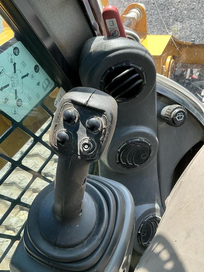 Used 2019 Cat 289D Compact Track Loader