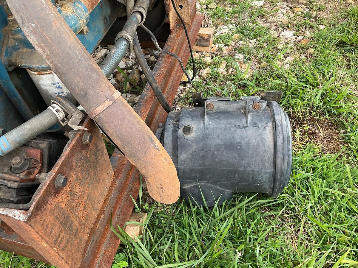 Used 1999 International DT466E Power Unit