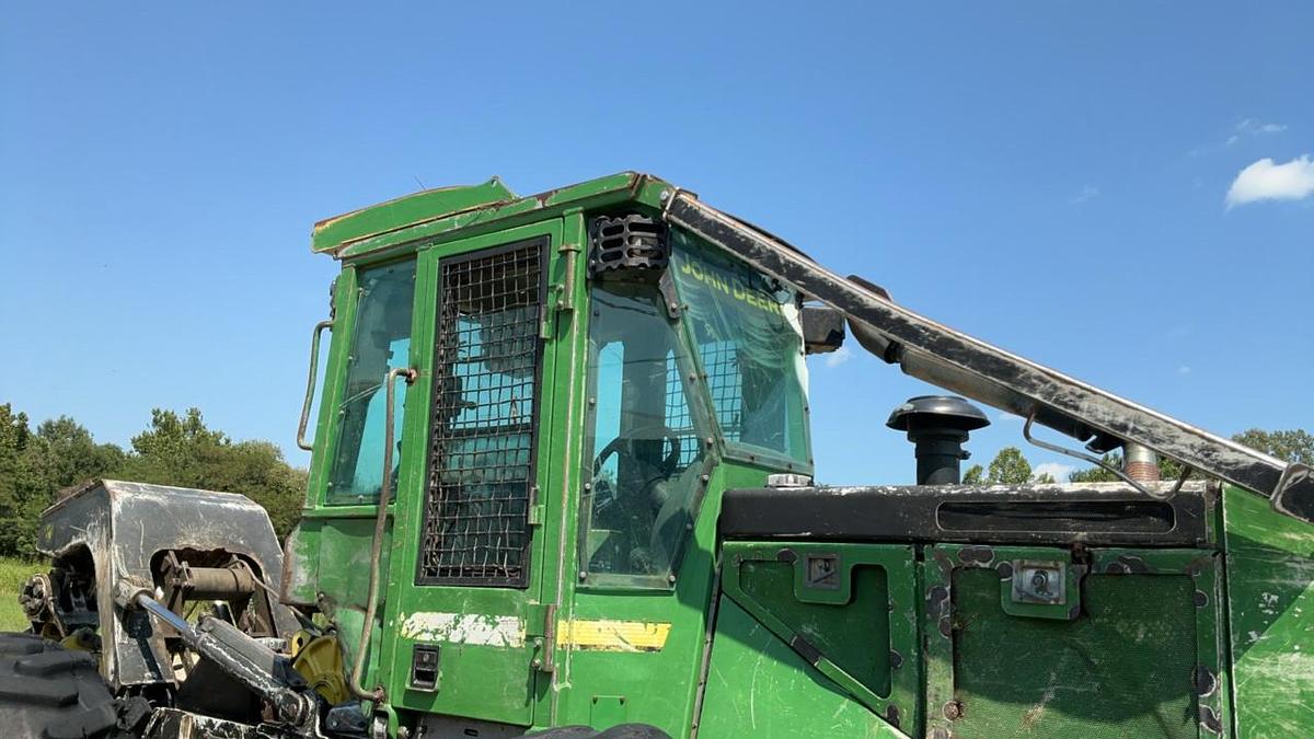 Used 2010 John Deere 548GIII Grapple Skidder