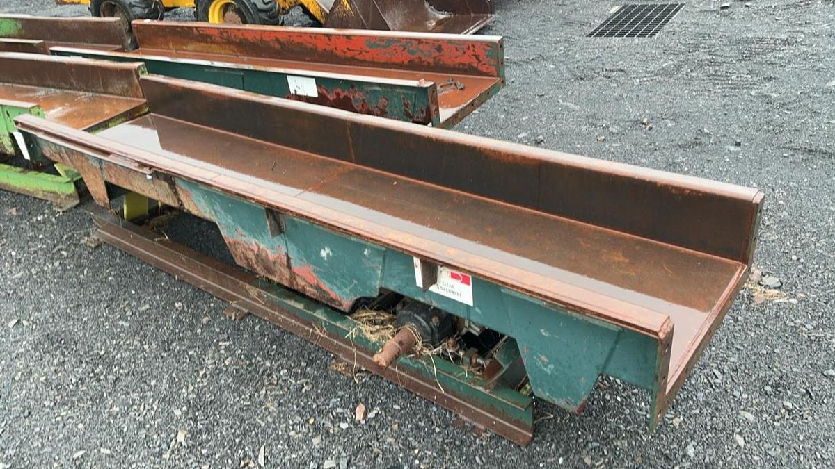 Used Vibrating Conveyors